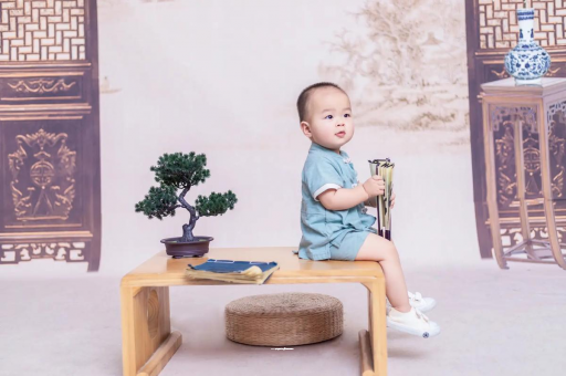 弥勒宝宝汗毛重怎么办